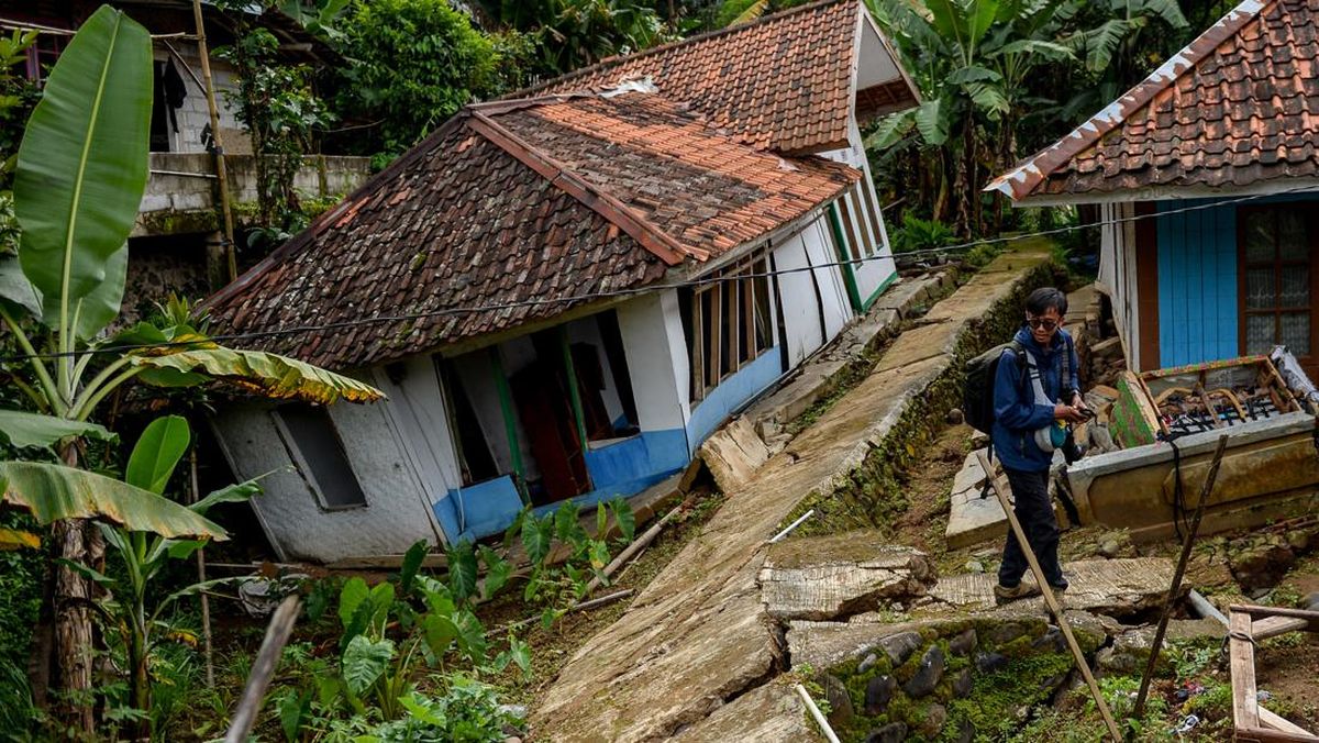 Kampung Mati di Bandung Barat Akibat Bencana Alam - Kemonland